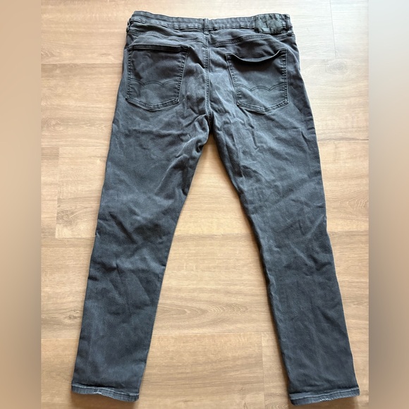 Men’s American Eagle Next Level Flex Gray Stretch Denim - Picture 2 of 9